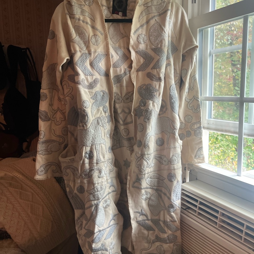 Embroidered cardigan hooded duster